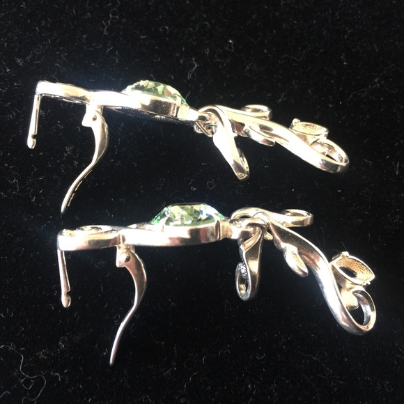 Sterling silver chandelier green stone earrings - Picture 4 of 6